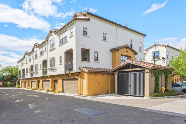 323 Alviso Terrace, Sunnyvale, CA 94085