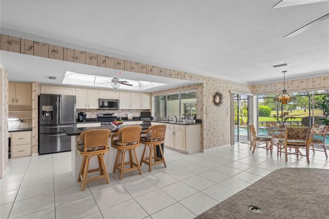 622 PAGET COURT, Venice, FL 34293