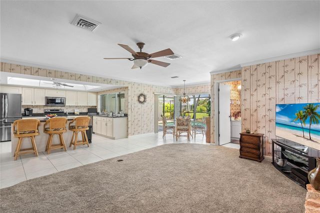 622 PAGET COURT, Venice, FL 34293