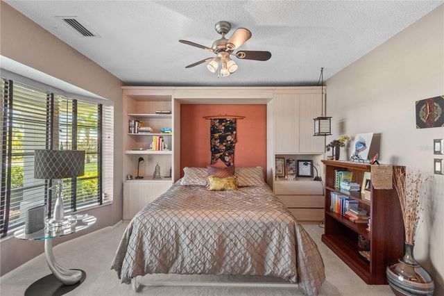 622 PAGET COURT, Venice, FL 34293
