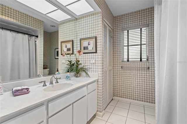 622 PAGET COURT, Venice, FL 34293