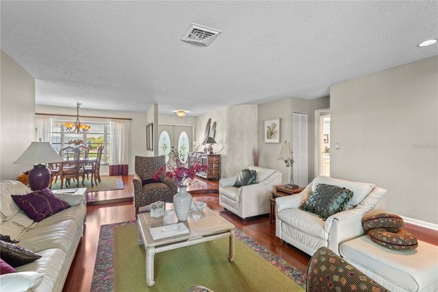 622 PAGET COURT, Venice, FL 34293