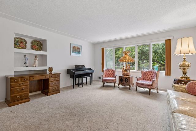 3901 Louisiana Avenue N, New Hope, MN 55427