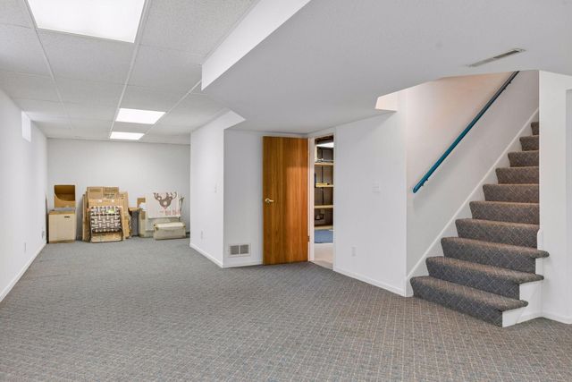 3901 Louisiana Avenue N, New Hope, MN 55427