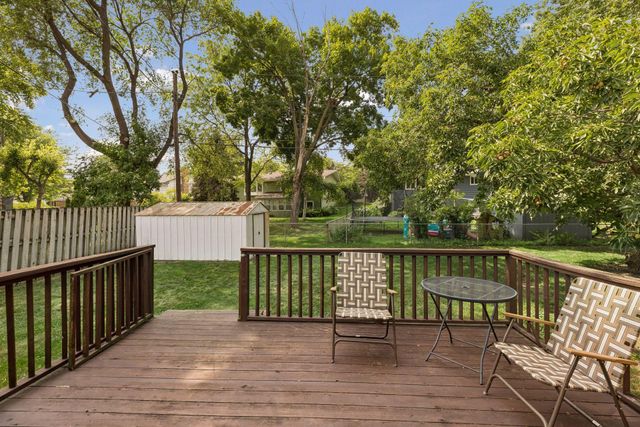 3901 Louisiana Avenue N, New Hope, MN 55427