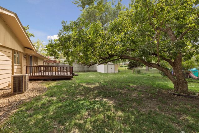 3901 Louisiana Avenue N, New Hope, MN 55427