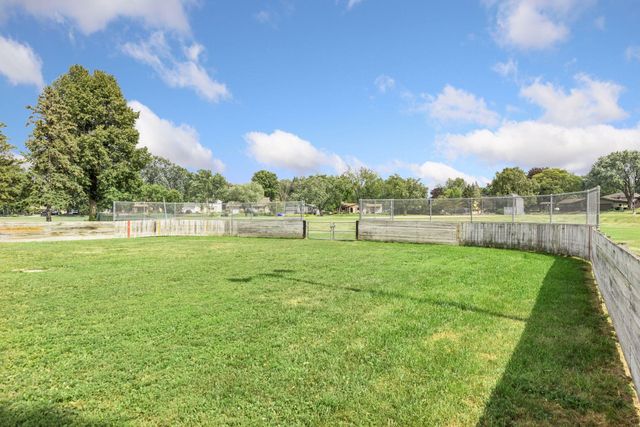 3901 Louisiana Avenue N, New Hope, MN 55427