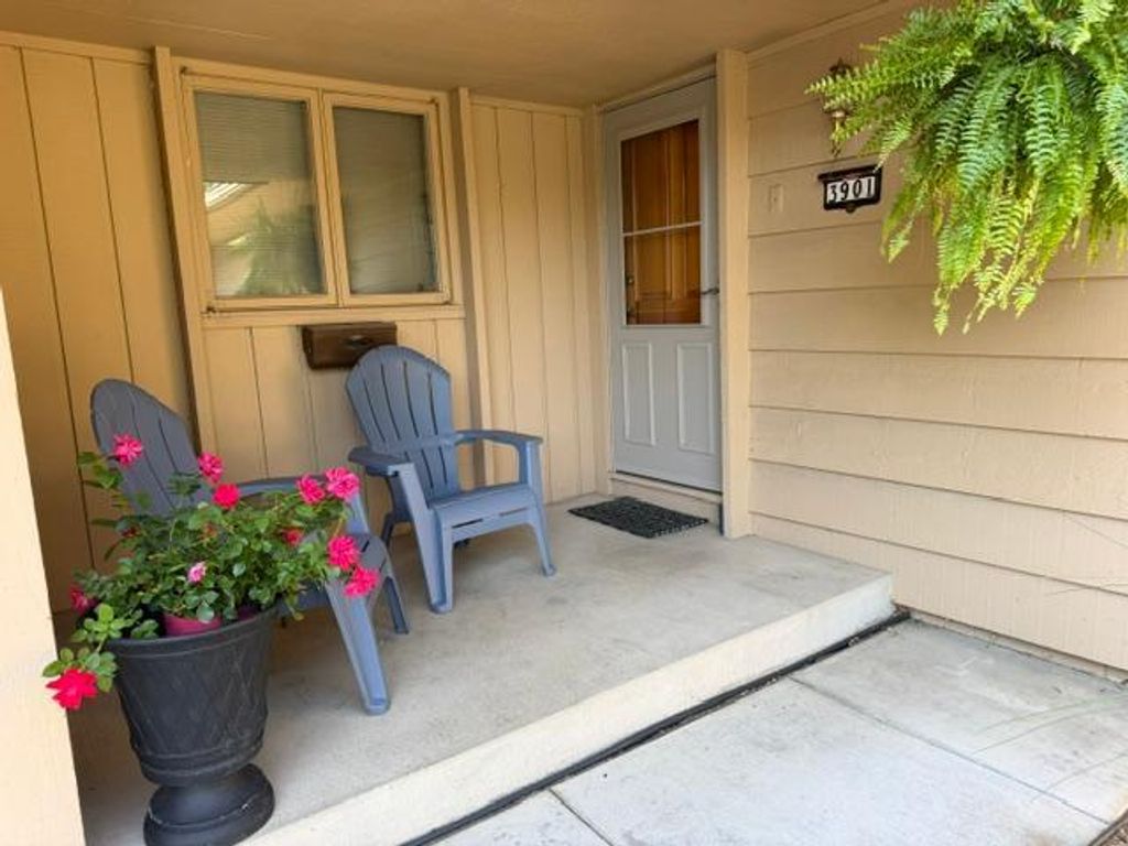 3901 Louisiana Avenue N, New Hope, MN 55427 — photo 2