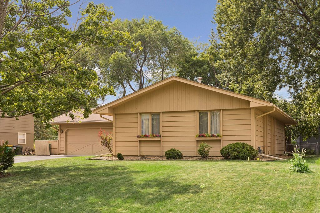3901 Louisiana Avenue N, New Hope, MN 55427 — photo 3