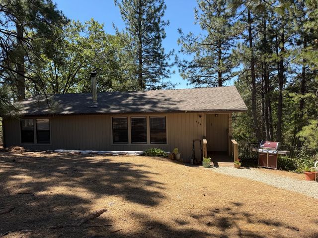 424 Catskill Dr, Colfax, CA 95713