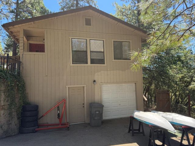 424 Catskill Dr, Colfax, CA 95713