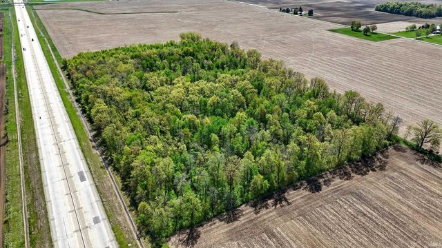 13815 Branstrator Road, Yoder, IN 46798