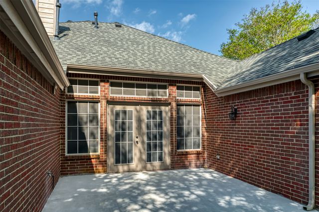 2716 Rocky Creek Drive, Mansfield, TX 76063