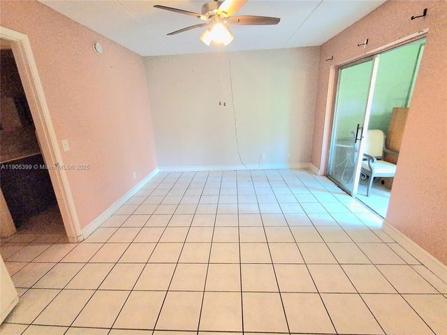 3000 Springdale Blvd V109, Palm Springs, FL 33461