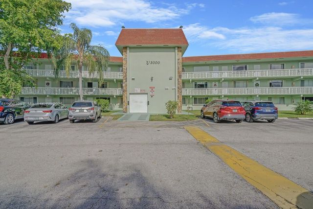 3000 Springdale Blvd V109, Palm Springs, FL 33461