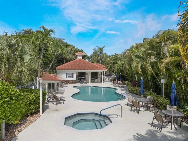 5159 Brookview Drive, Boynton Beach, FL 33437