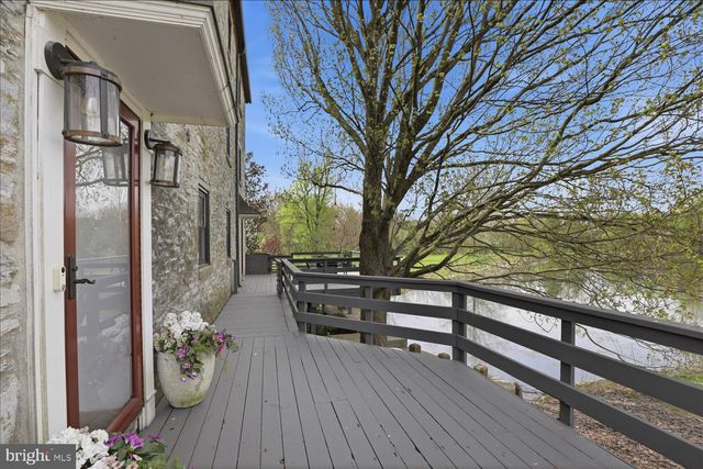 475 SNAVELY MILL RD, Lititz, PA 17543