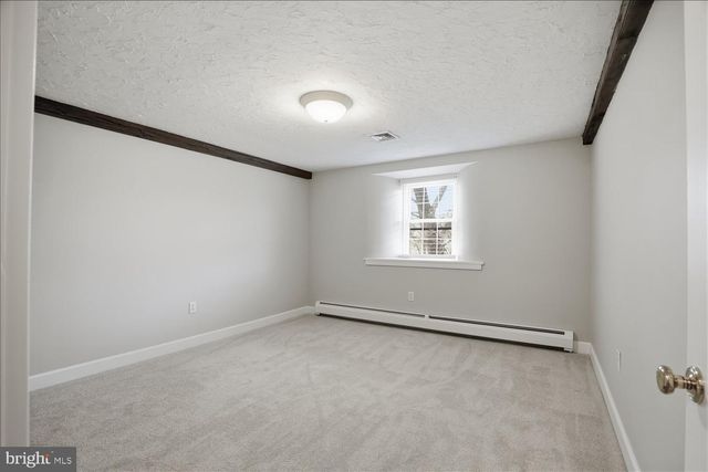 475 SNAVELY MILL RD, Lititz, PA 17543