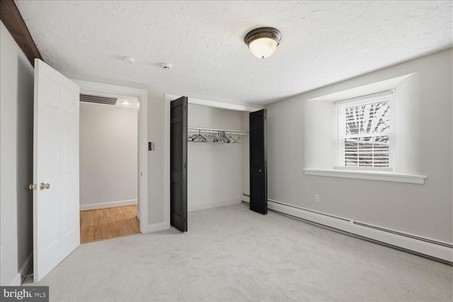 475 SNAVELY MILL RD, Lititz, PA 17543
