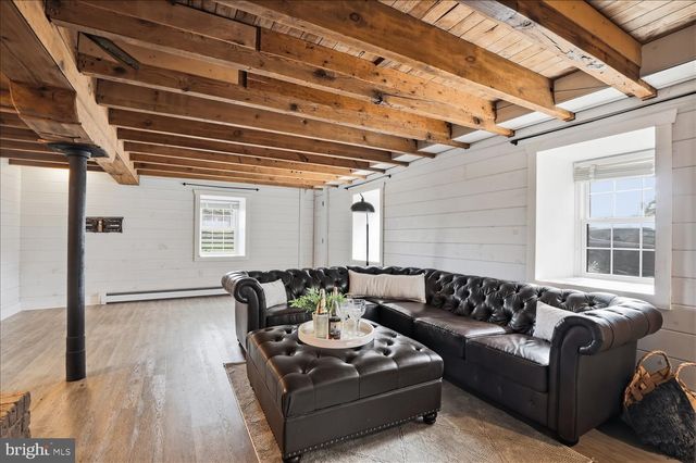 475 SNAVELY MILL RD, Lititz, PA 17543