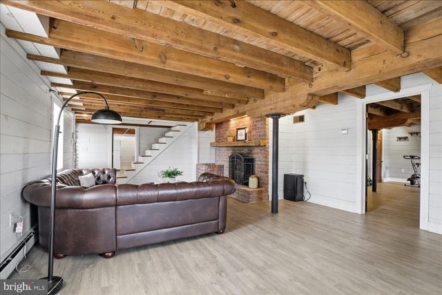 475 SNAVELY MILL RD, Lititz, PA 17543