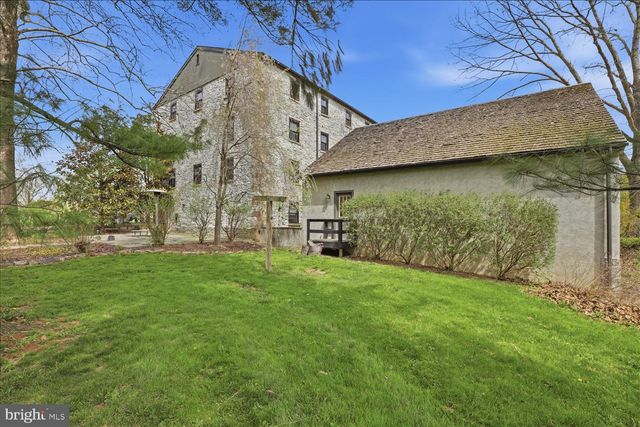 475 SNAVELY MILL RD, Lititz, PA 17543