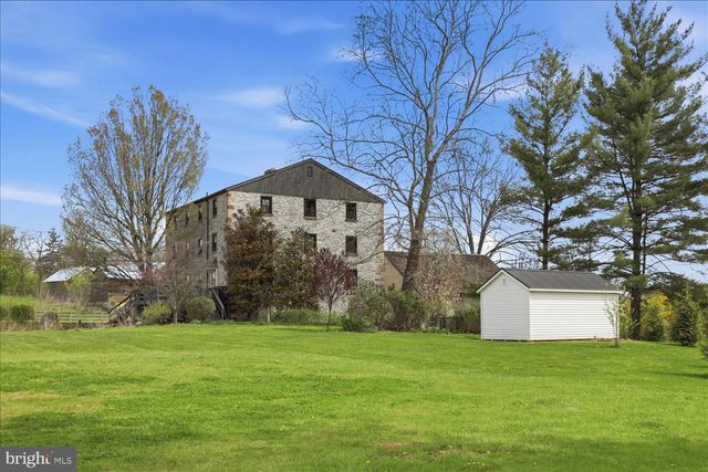 475 SNAVELY MILL RD, Lititz, PA 17543