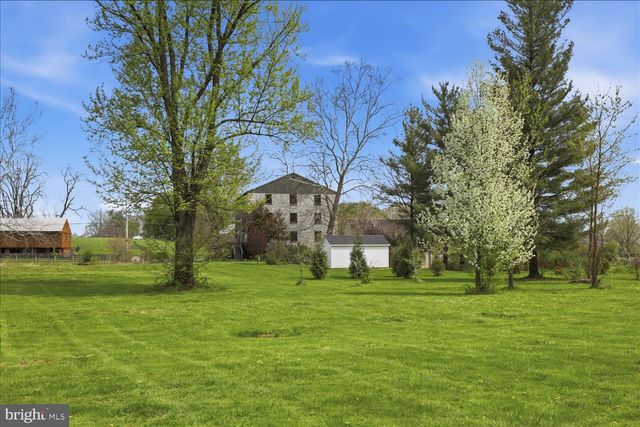 475 SNAVELY MILL RD, Lititz, PA 17543