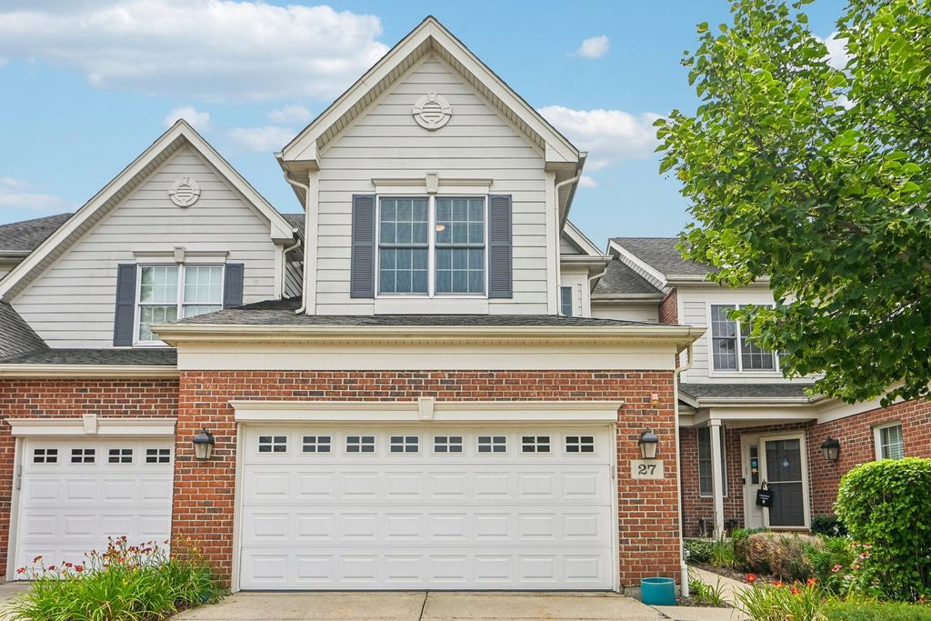 27 Harborside Way, Hawthorn Woods, IL 60047