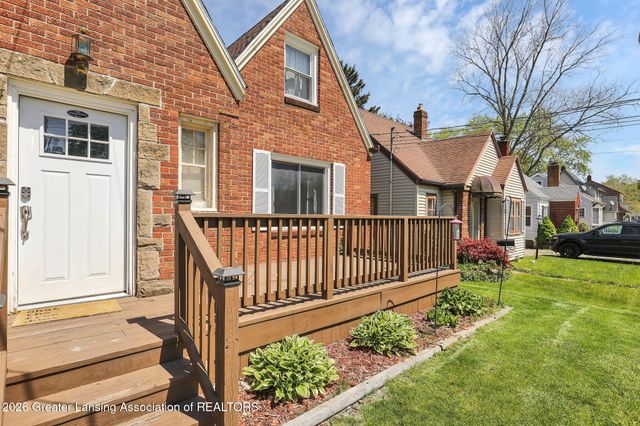 1208 Gordon Avenue, Lansing, MI 48910