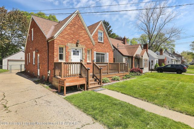 1208 Gordon Avenue, Lansing, MI 48910