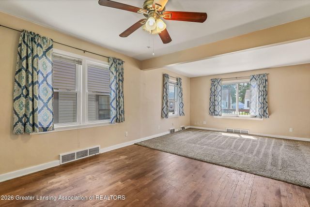 1208 Gordon Avenue, Lansing, MI 48910