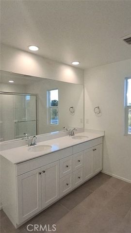 2609 Moonshimmer Street, Hemet, CA 92543