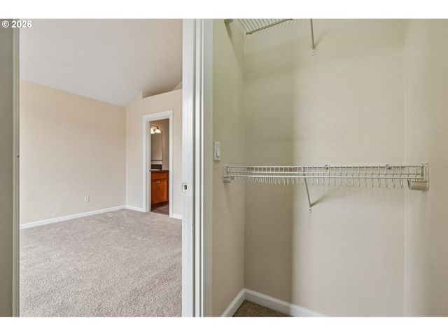 16115 Sw GAGE Ln, Beaverton, OR 97006