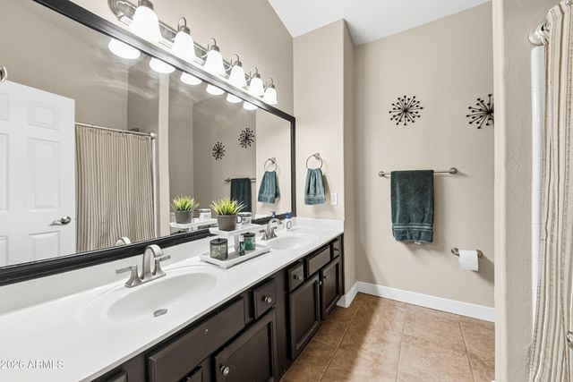 13287 W HOLLY Street, Goodyear, AZ 85395