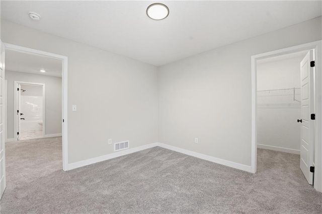 1206 Royal Arch Trail, Raymore, MO 64083