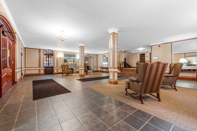 8380 118th st 6G, Kew Gardens, NY 11415