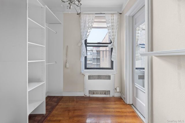 8380 118th st 6G, Kew Gardens, NY 11415
