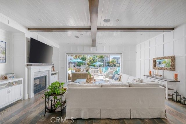 111 Rivo Alto Canal, Long Beach, CA 90803