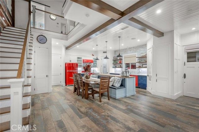 111 Rivo Alto Canal, Long Beach, CA 90803