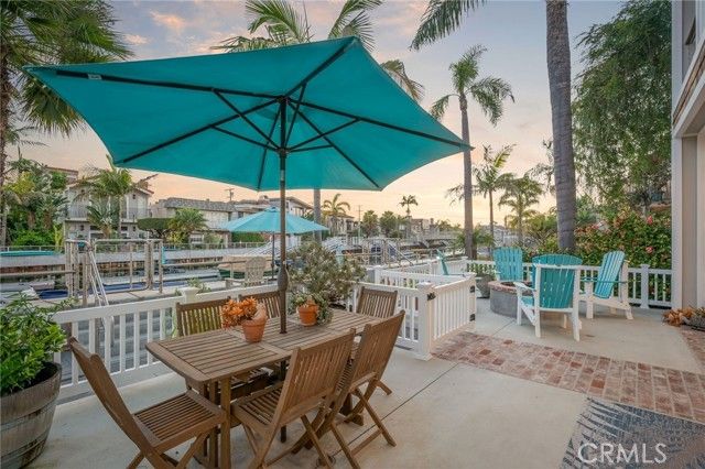 111 Rivo Alto Canal, Long Beach, CA 90803