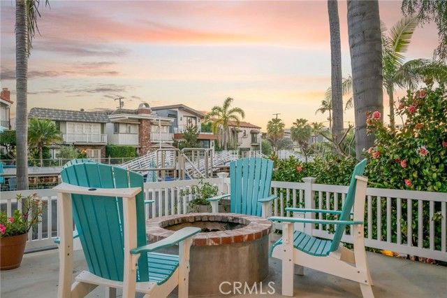 111 Rivo Alto Canal, Long Beach, CA 90803