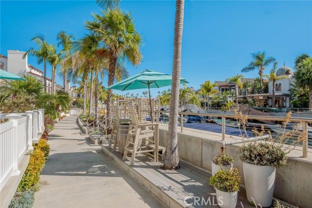 111 Rivo Alto Canal, Long Beach, CA 90803
