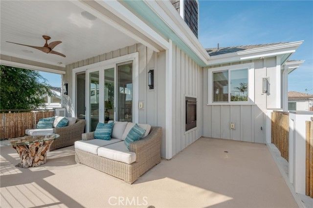 111 Rivo Alto Canal, Long Beach, CA 90803