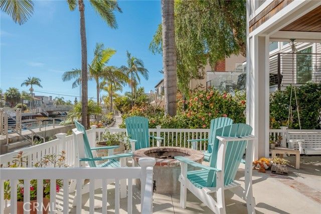 111 Rivo Alto Canal, Long Beach, CA 90803