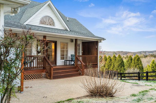 173 EASTWOOD DR, Staunton, VA 24401