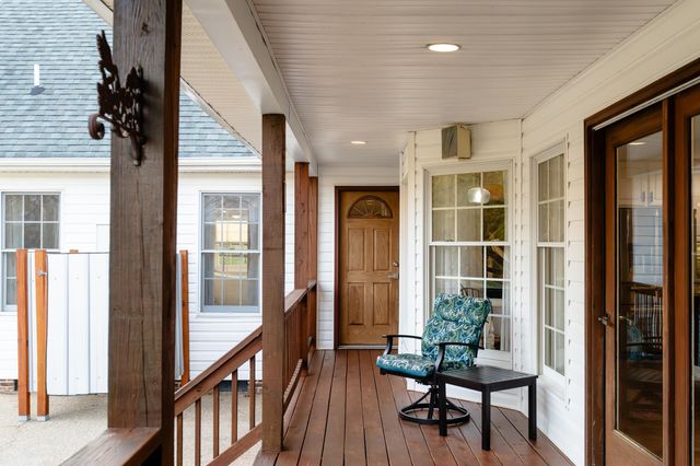 173 EASTWOOD DR, Staunton, VA 24401