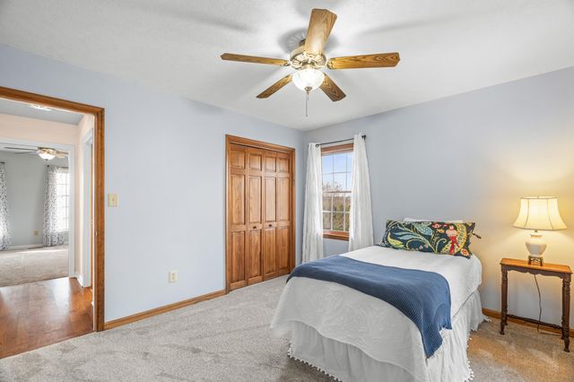 173 EASTWOOD DR, Staunton, VA 24401