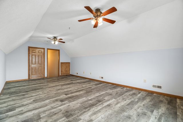 173 EASTWOOD DR, Staunton, VA 24401