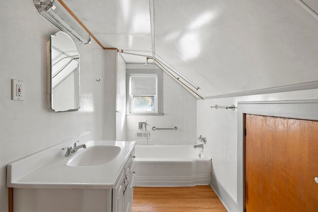 29 Pitman St, Methuen, MA 01844